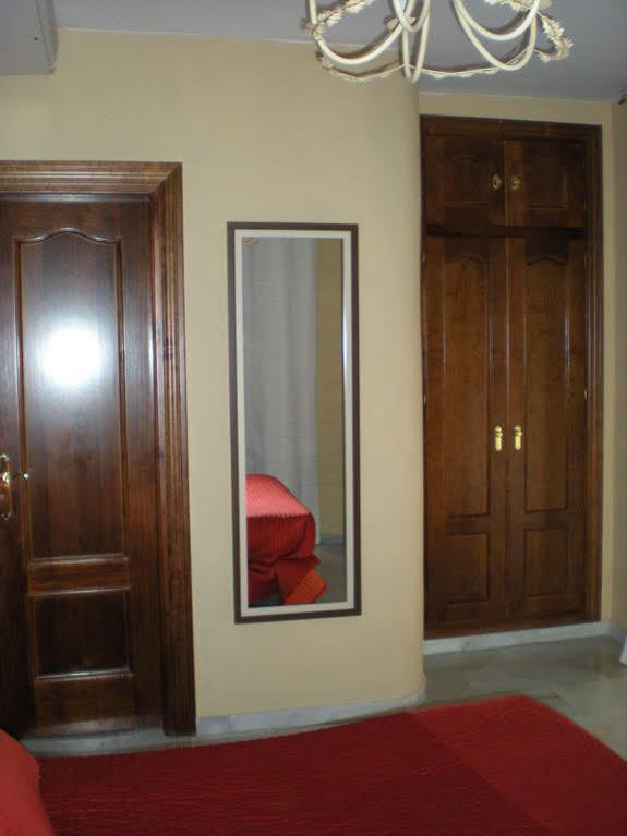 Hostal Tilos Málaga Exterior foto